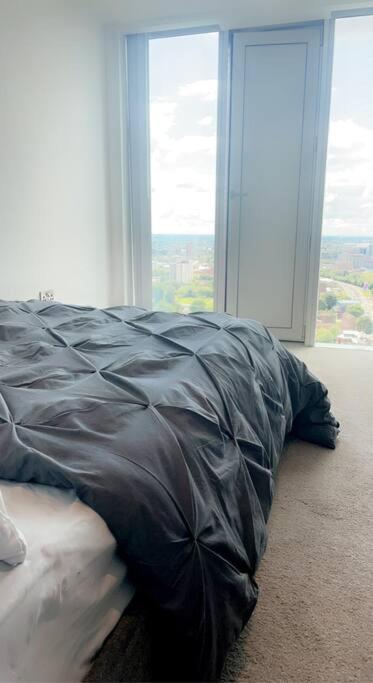Luxury 2 Bedroom Apartment Manchester City Centre Экстерьер фото