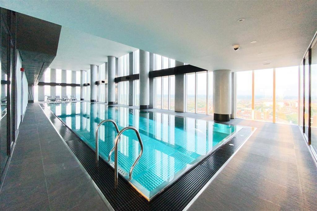 Luxury 2 Bedroom Apartment Manchester City Centre Экстерьер фото